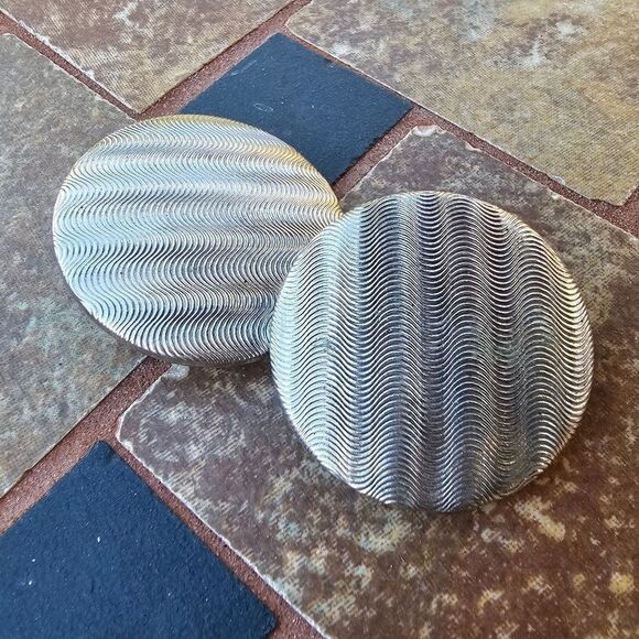 Huge Vintage Silver Mod Clip On Earrings - Picture 1 of 2